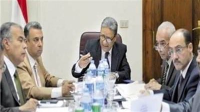 تحركات موسعة لحماية العاملين بالمؤسسات الصحفية من خطر 