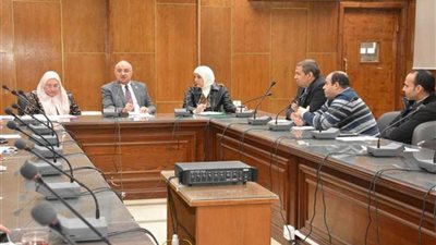 رئيس جامعة أسيوط: تجهيز منفذ لبيع أدوات طب الأسنان