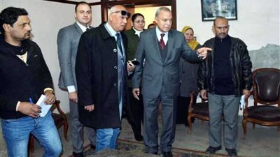 محافظ القليوبية يفاجئ المنشآت الحكومية ببنها وطوخ