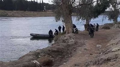 قيادات الداخلية في موقع غرق مسؤول الأوقاف