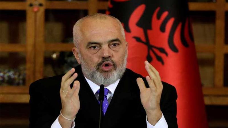 ألبانيا تتعهد بدعم