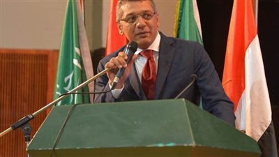 الوفد: الحكومة تبذل قصارى جهدها لمواجهة 