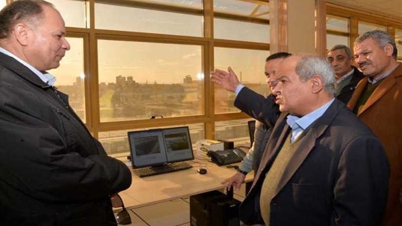 محافظ أسيوط يتفقد