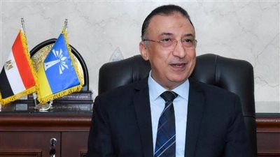 محافظ الإسكندرية يشدد على مداومة أعمال التطهير للصناديق ومراكز تجميع القمامة