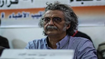 نقيب الأطباء يوجه رسالة شكر وتحفيز لأعضاء النقابة بالحجر الصحي