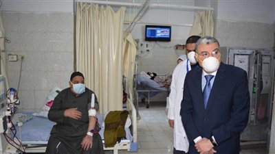 محافظ المنيا يتابع مستوى الخدمات الصحية بمستشفى المبرة