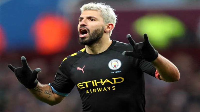 إنجاز أجويرو بالدوري