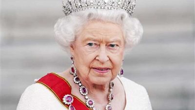 تعرف على قرار الملكة إليزابيث بشأن 