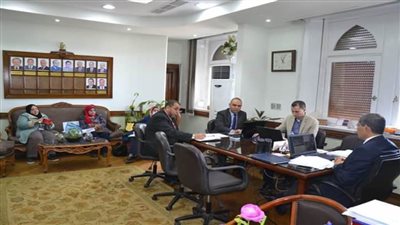 جامعة الإسكندرية تعقد اجتماعها الشهري