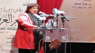 وزيرة الثقافة: مضاعفة قيمة جائزة ملتقى الشعر لـ 200 ألف جنيه