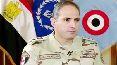 المتحدث العسكري: سقوط طائرة مقاتلة واستشهاد قائدها