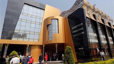 اتحاد الكرة يعلن عن حكام مباراتي الأهلي والزمالك.. غدًا