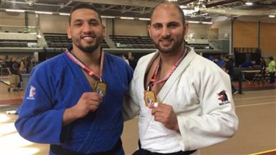 بطل الجودو من أمريكا.. كله مرعوب من كورونا ومش بانزل من البيت