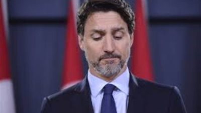 رئيس وزراء كندا يلوح بفرض إجراءات صارمة للسيطرة على 