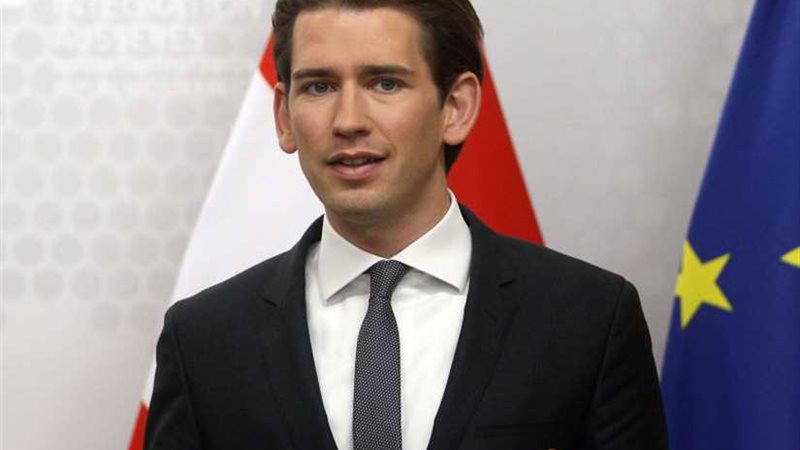 مستشار النمسا يدعو