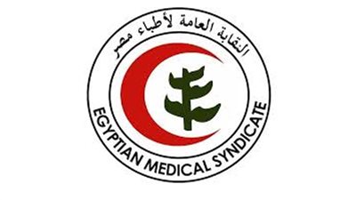 لجنة مصر العطاء بنقابة الأطباء تتبرع بأجهزة  تنفس صناعي لوزارة الصحة