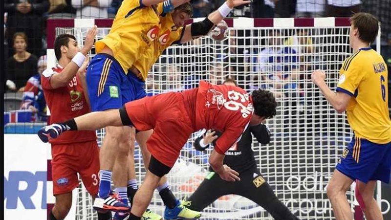 منتخب اليد يختتم