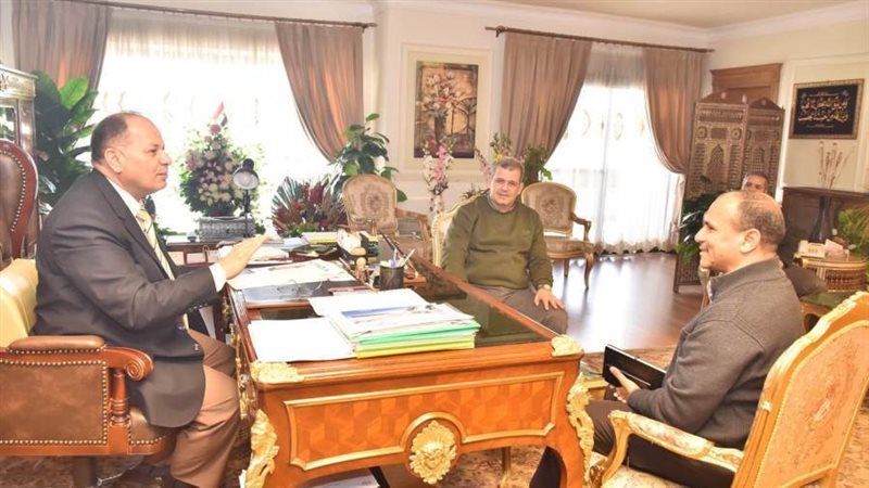 محافظ أسيوط