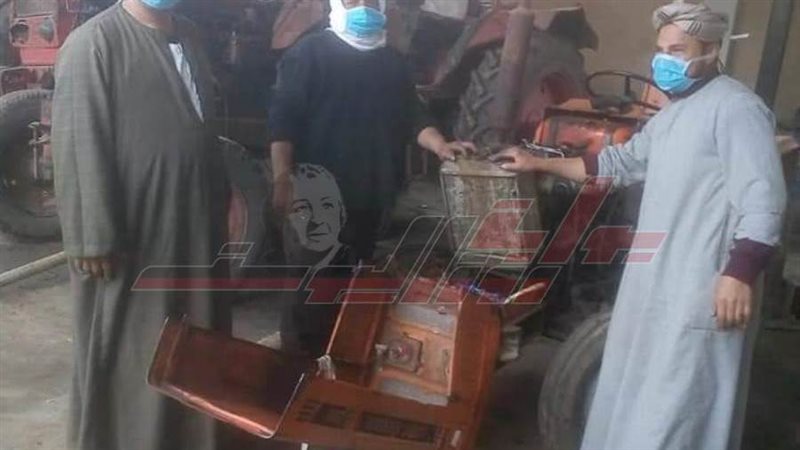 توزيع كمامات علي