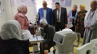 الكشف على 1400 مواطن في قافلة طبية علاجية بقرية سمخراط بالبحيرة