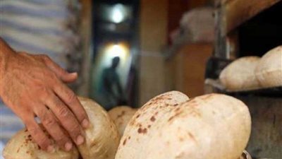 الحكومة تنفي شائعة إلغاء دعم الخبز