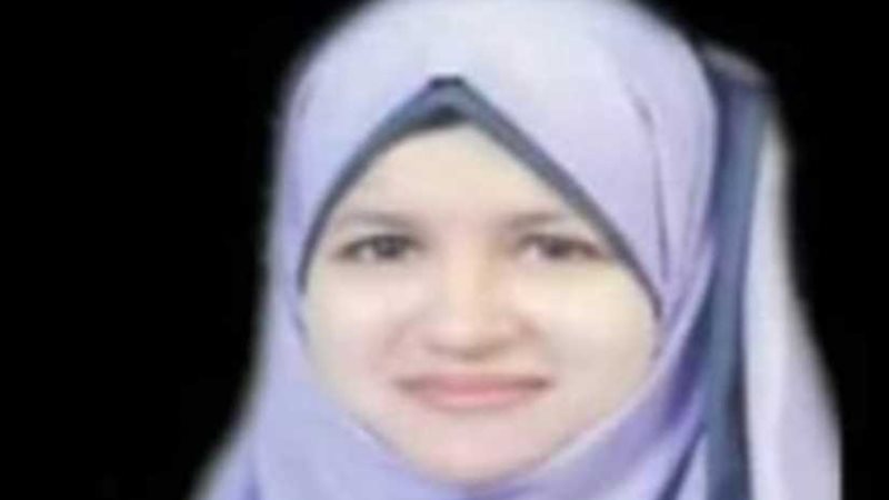 رانيا تلحق بزميلتيها