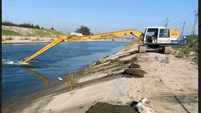 تطهير الرياح الناصري والمجاري المائية بالبحيرة