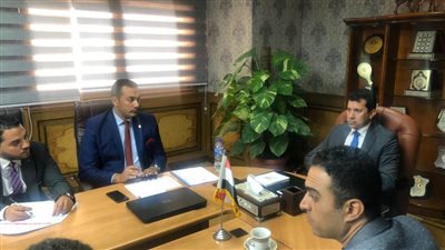 وزير الشباب والرياضة يتبنى الأفكار الجديدة في