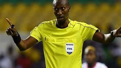 طاقم حكام مباراة الزمالك ومازيمبي في القاهرة الأربعاء