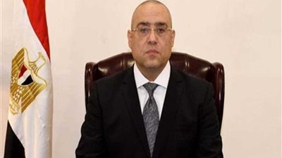 وزير الإسكان يفتتح مشروع النقل الخارجي بمدينة بدر