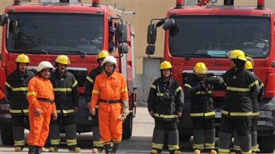 الحماية المدنية بالقاهرة تنجح في استخراج 34 شخصا محتجزين داخل عقار 