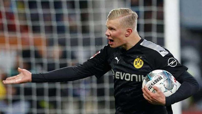 في ظهوره الأول..