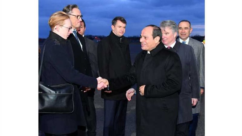 الرئيس السيسي يصل