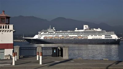 وفاة 4 ركاب على سفينة سياحية قبالة بنما اجتاحها كورونا