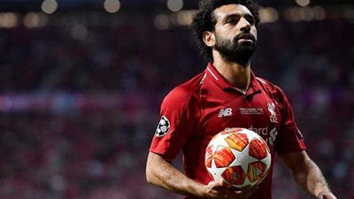 محمد صلاح يقود تشكيل ليفربول أمام مانشستر يونايتد