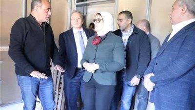 وزيرة الصحة: 