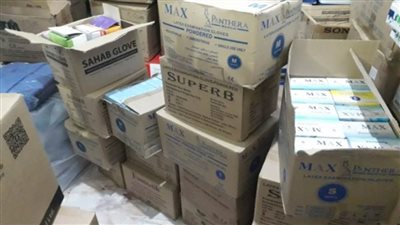   ضبط 800 ألف عبوة كمامات ومستلزمات طبية داخل مخزن أدوية بالإسكندرية
