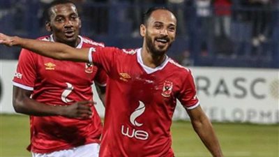 الحاوي يعزز تقدم الأهلي بهدف رائع في شباك المقاولون العرب