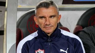 انطلاق مران الزمالك باجتماع بين كارتيرون ومعاونيه