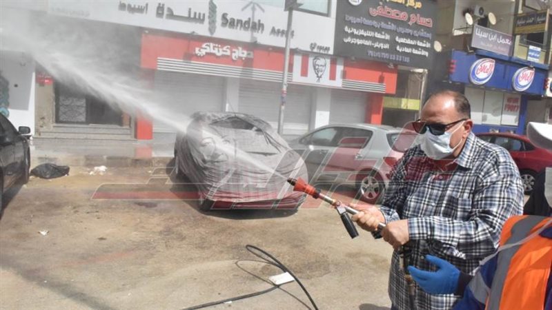 محافظ أسيوط يقود