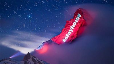 جبل ”ماترهورن” يطلب من الناس البقاء في البيوت (صور)