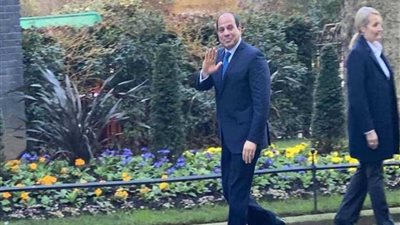 السيسي يغادر مقر مجلس الوزراء البريطاني عقب انتهاء مباحثاته مع جونسون