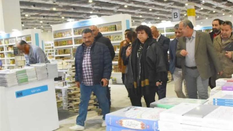 وزيرة الثقافة تتفقد