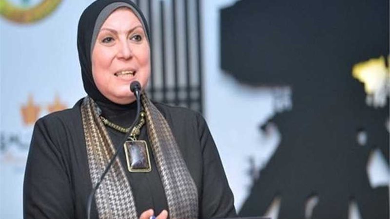 وزيرة الصناعة : البنك