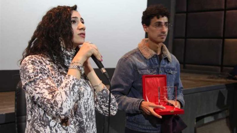 تكريم صناع.. بين