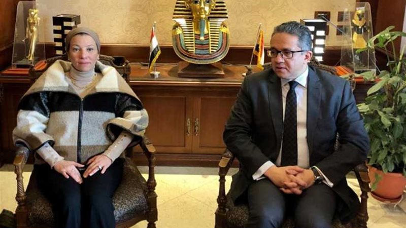 وزيرا السياحة والبيئة