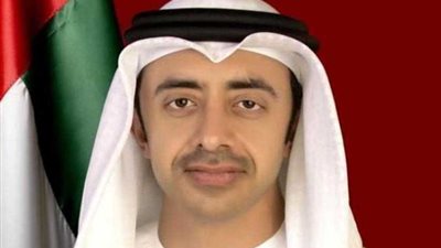 الإمارات وبريطانيا تبحثان التعاون الثنائى