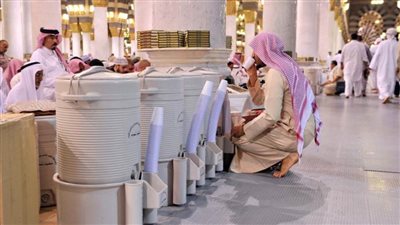 السعودية تزيل مبردات مياه الشرب من الشوارع للوقاية من كورونا