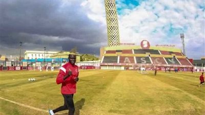 الأهلي يتسلم البطاقة الدولية لـ