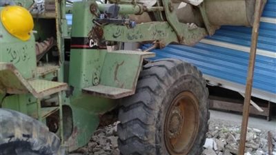 إزالة مخالفة لتغيير النشاط من سكني إلى تجاري بمدينة بدر